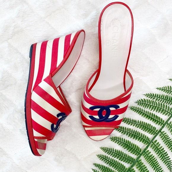 CHANEL Shoes - CHANEL strip wedge